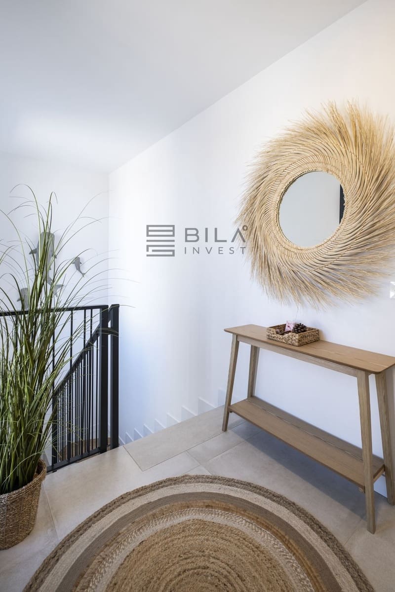 3 slaapkamer Huis te koop in El Chaparral met zwembad garage - € 800.000 (Ref: 9622025)