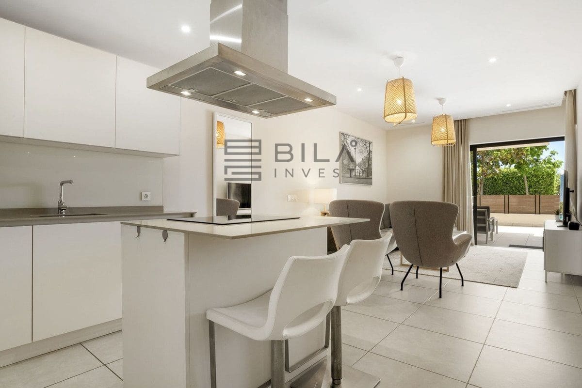 Piso de 3 habitaciones en La Cala de Mijas en venta con piscina garaje - 680.000 € (Ref: 9622026)