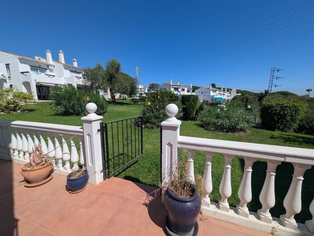 3 soverom Hus til salgs i Calahonda, Mijas med svømmebasseng - € 449 000 (Ref: 9622027)