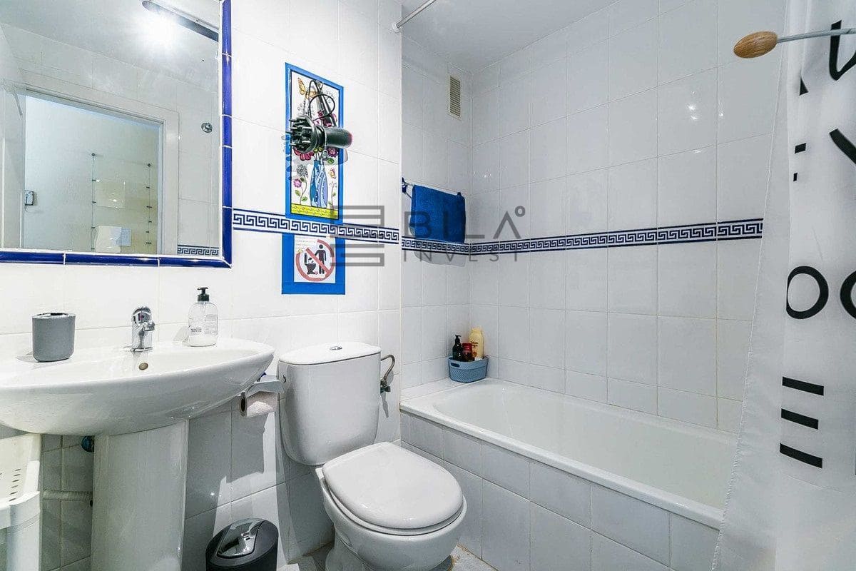 3 bedroom Penthouse for sale in Fuengirola with pool - € 385,000 (Ref: 9622028)