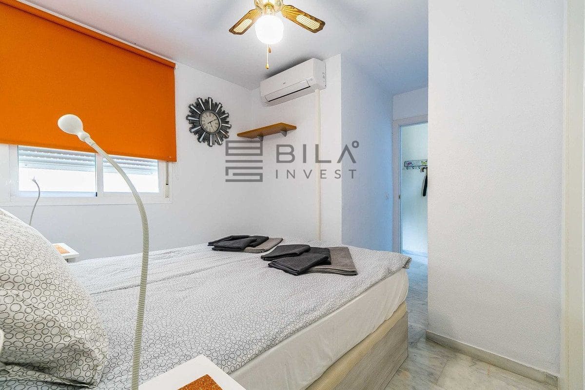 3 bedroom Penthouse for sale in Fuengirola with pool - € 385,000 (Ref: 9622028)