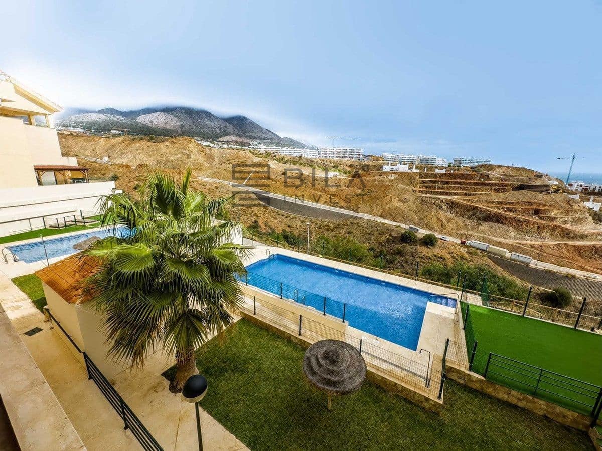 3 bedroom Penthouse for sale in Fuengirola with pool - € 385,000 (Ref: 9622028)