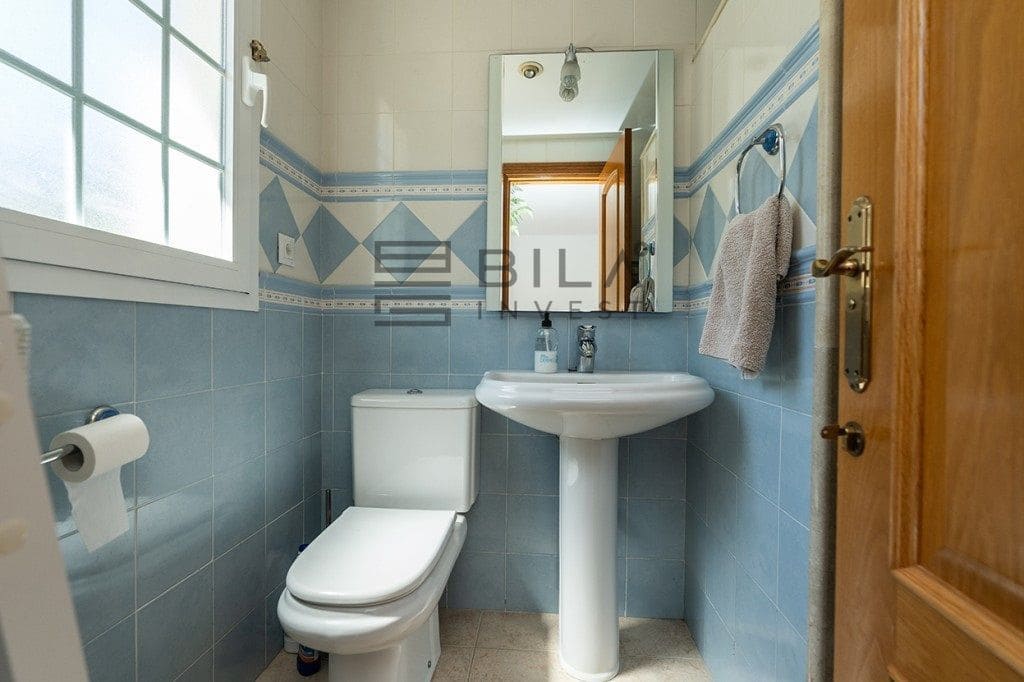 3 bedroom Townhouse for sale in Riviera del Sol with pool garage - € 595,000 (Ref: 9622029)