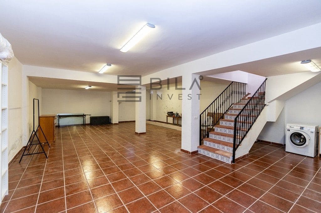 3 bedroom Townhouse for sale in Riviera del Sol with pool garage - € 595,000 (Ref: 9622029)