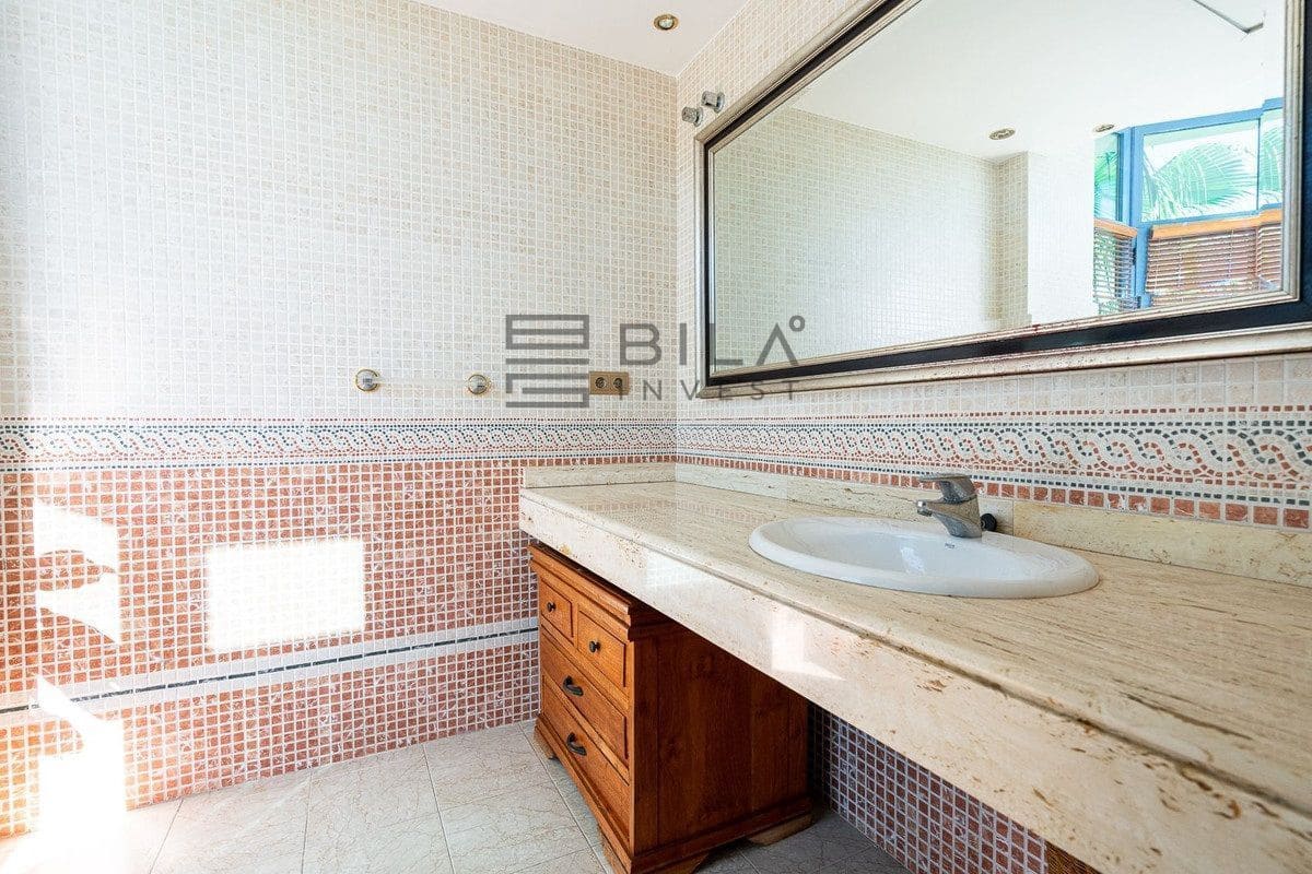 5 slaapkamer Penthouse te koop in Torrequebrada met zwembad - € 1.085.000 (Ref: 9622030)
