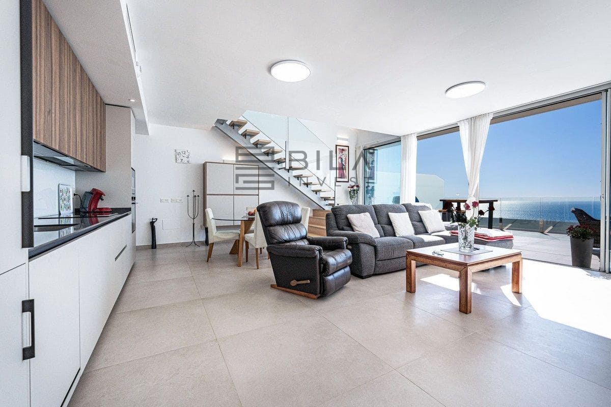 3 slaapkamer Penthouse te koop in Benalmadena met zwembad - € 1.095.000 (Ref: 9622031)