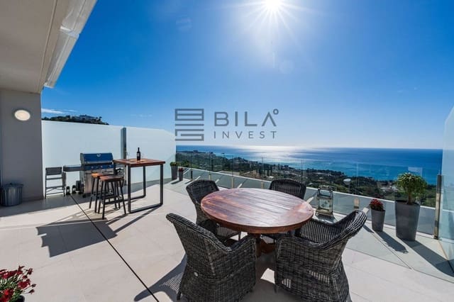 3 slaapkamer Penthouse te koop in Benalmádena met zwembad - € 1.095.000 (Ref: 9622031)