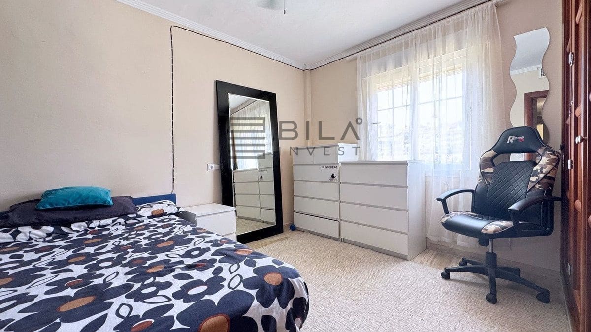 4 slaapkamer Huis te koop in Calahonda met zwembad garage - € 699.950 (Ref: 9625078)