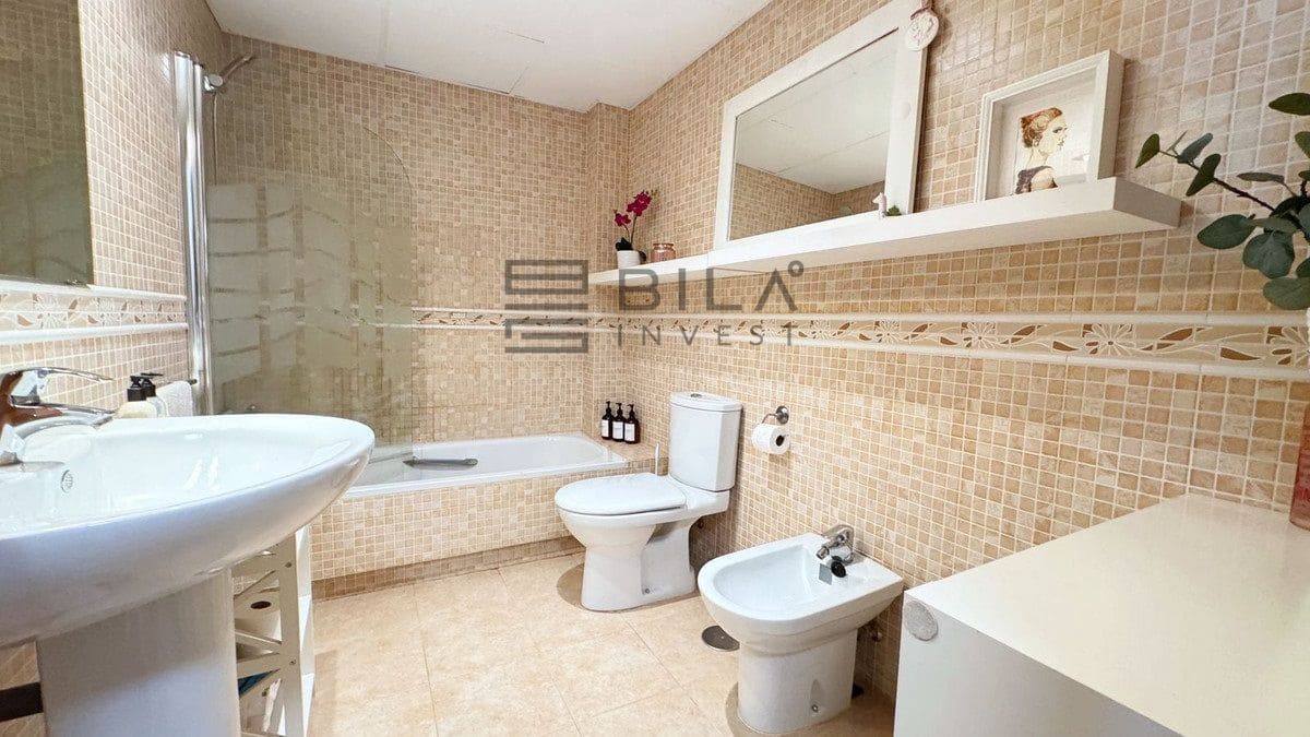 4 slaapkamer Huis te koop in Calahonda met zwembad garage - € 699.950 (Ref: 9625078)