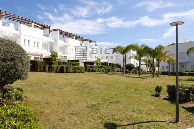 4 bedroom Villa for sale in Calahonda, Mijas with pool - € 775,000 (Ref: 9627781)