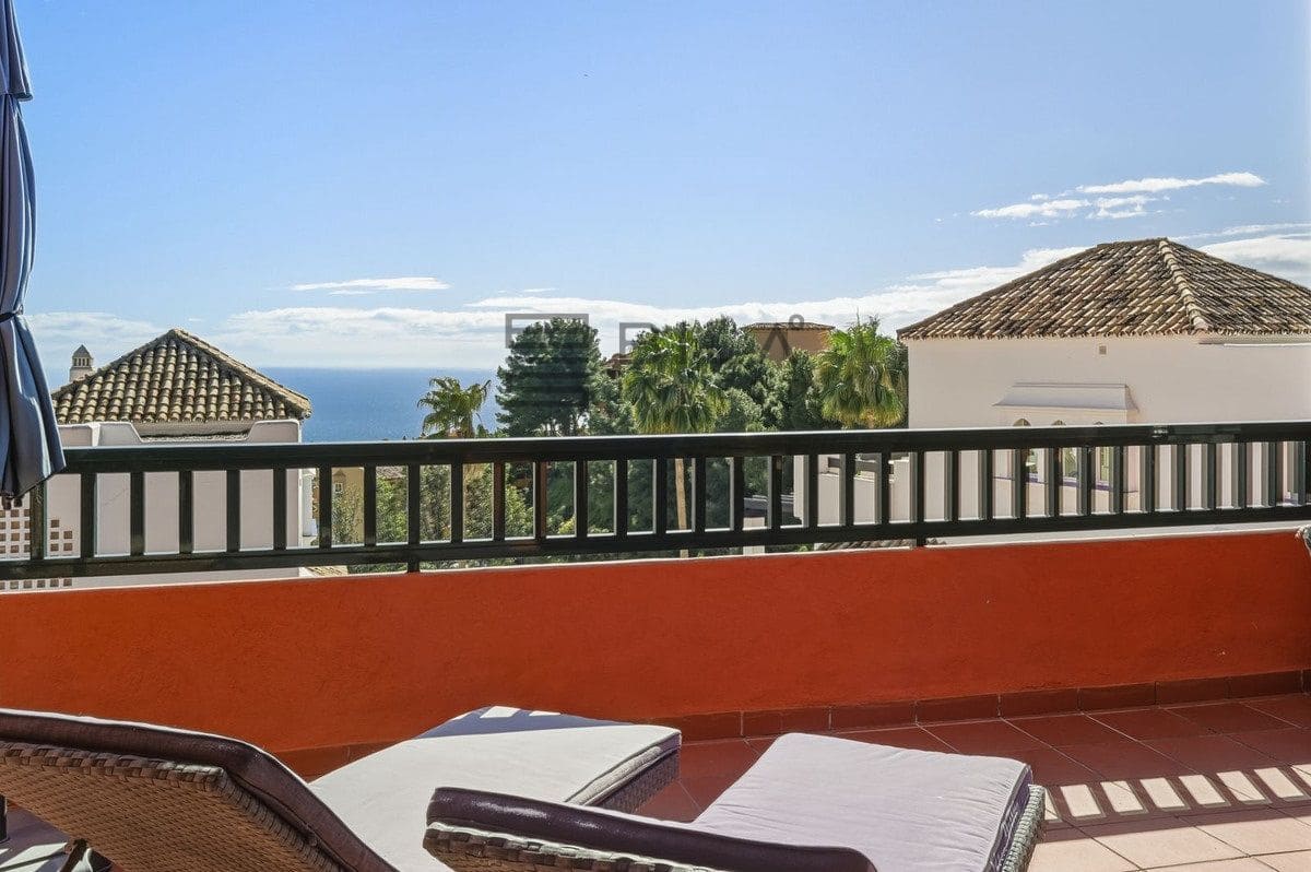 2 chambre Appartement à vendre à Calahonda avec piscine garage - 335 000 € (Ref: 9629525)