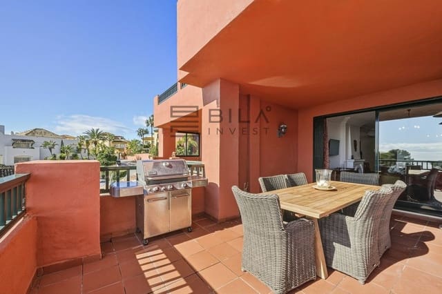 Piso de 2 habitaciones en Calahonda, Mijas en venta con piscina garaje - 335.000 € (Ref: 9629525)