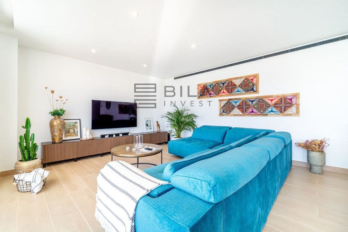 3 bedroom Flat for sale in Fuengirola with pool garage - € 769,000 (Ref: 9629528)