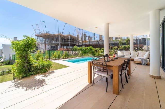 3 bedroom Flat for sale in El Higuerón, Fuengirola with pool garage - € 769,000 (Ref: 9629528)