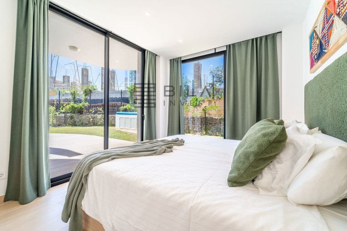 3 bedroom Flat for sale in Fuengirola with pool garage - € 769,000 (Ref: 9629528)