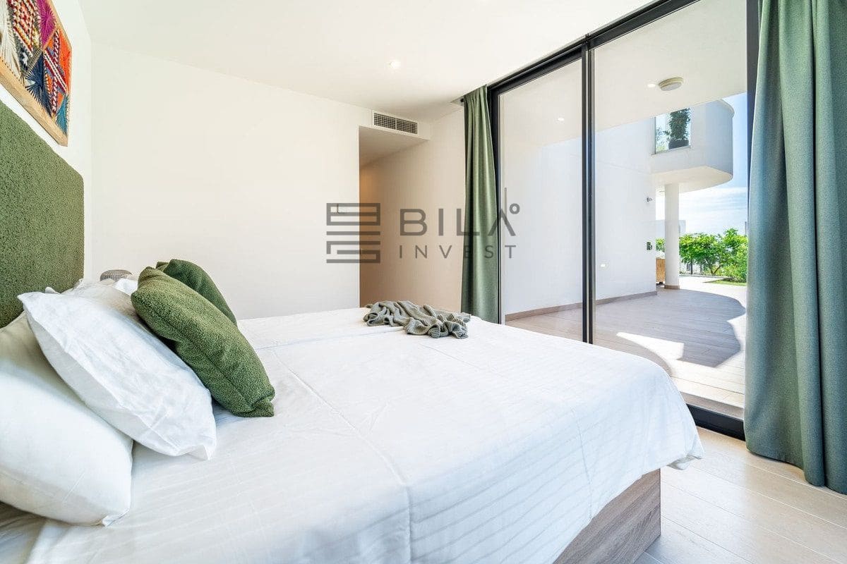 3 bedroom Flat for sale in Fuengirola with pool garage - € 769,000 (Ref: 9629528)