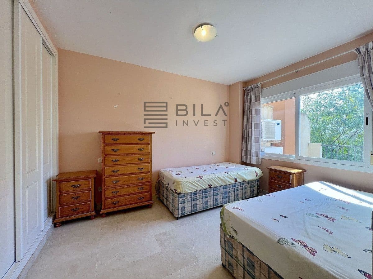 3 sovrum Villa till salu i Riviera del Sol med pool - 470 000 € (Ref: 9629529)