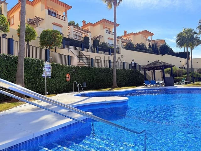 3 bedroom Villa for sale in Riviera del Sol, Mijas with pool - € 470,000 (Ref: 9629529)