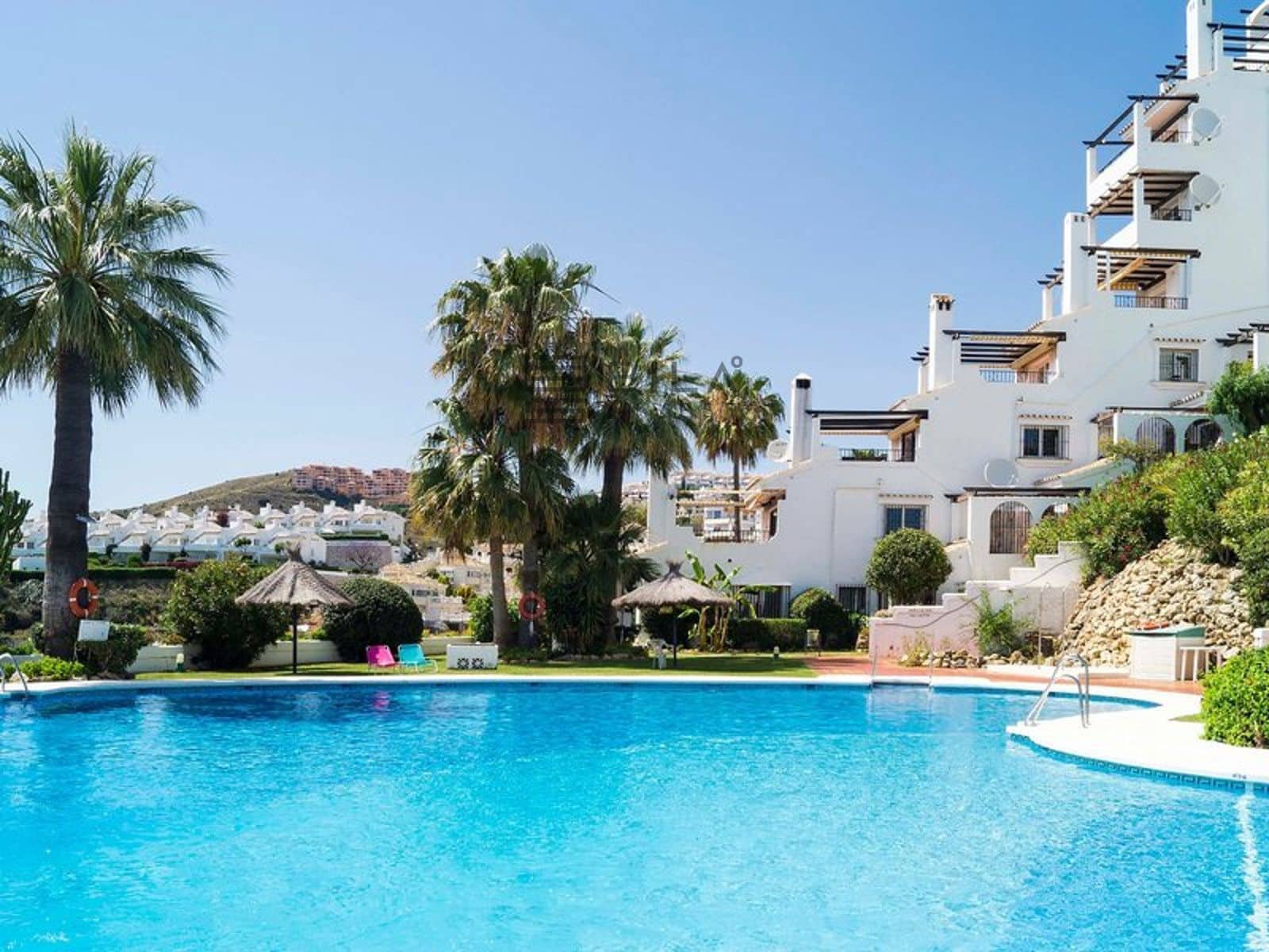 2 soveværelse Lejlighed til salg i Calahonda med swimmingpool garage - € 305.000 (Ref: 9629530)