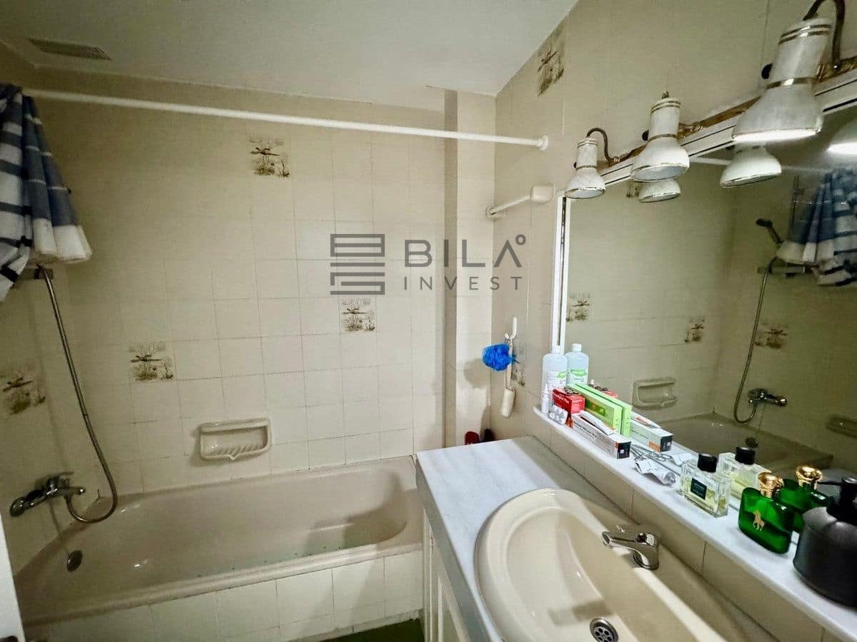 2 soveværelse Lejlighed til salg i Calahonda med swimmingpool garage - € 305.000 (Ref: 9629530)