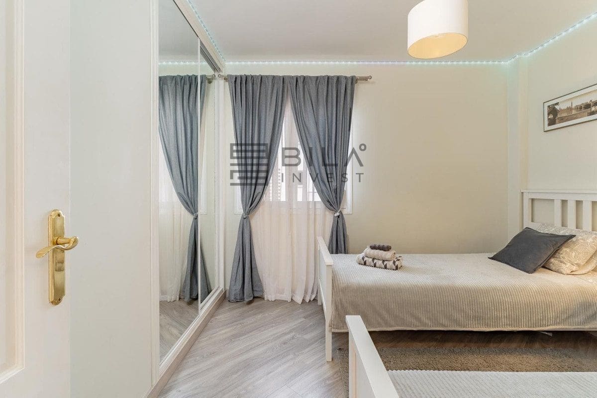 2 Zimmer Wohnung zu verkaufen in Calahonda mit Pool - 349.000 € (Ref: 9629531)