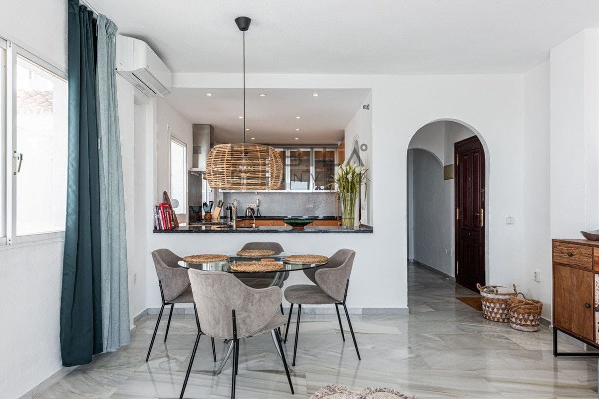 1 Zimmer Wohnung zu verkaufen in Calahonda mit Pool Garage - 295.000 € (Ref: 9629533)