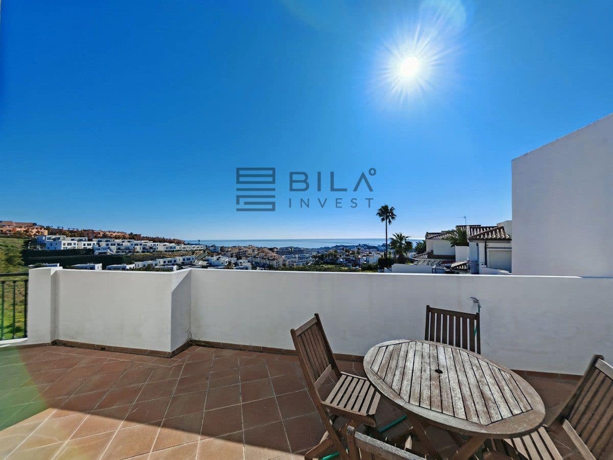 3 bedroom Villa for sale in Riviera del Sol with pool garage - € 695,000 (Ref: 9633986)