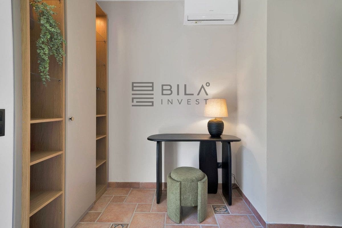 3 bedroom Villa for sale in Calahonda with pool garage - € 875,000 (Ref: 9633987)