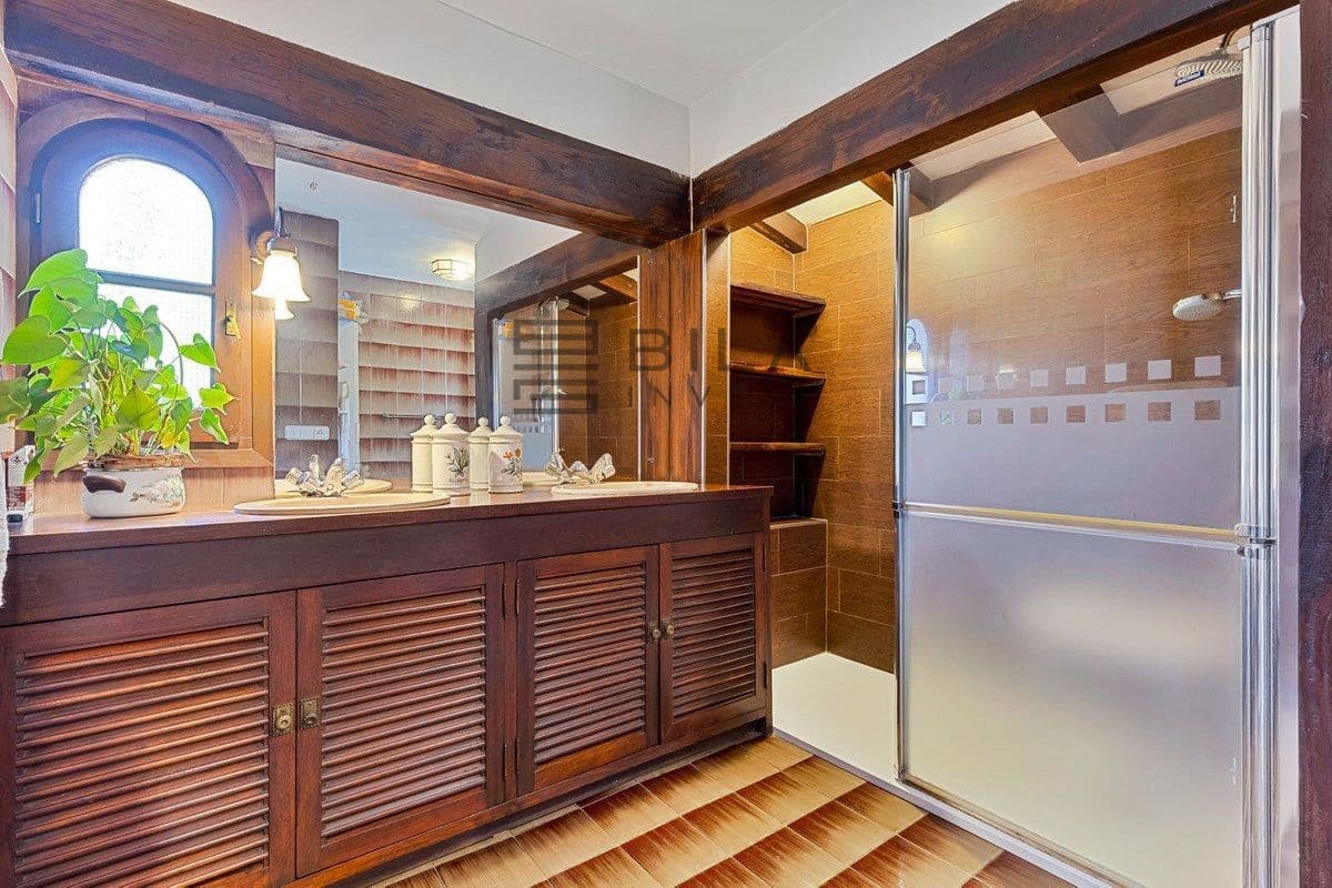 4 makuuhuone Huvila myytävänä paikassa Mijas mukana uima-altaan 
autotalli - 1 399 000 € (Ref: 9633990)