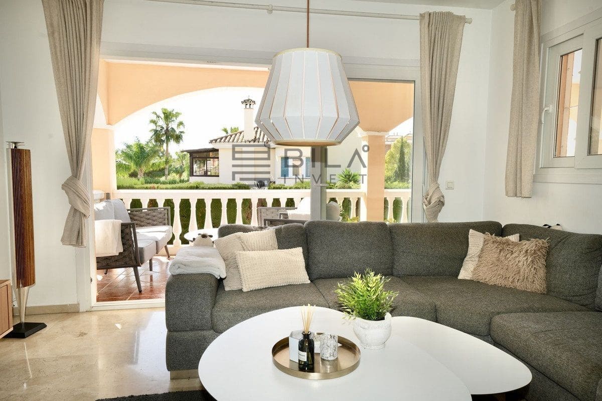 5 sovrum Villa till salu i La Capellania med pool garage - 995 000 € (Ref: 9633991)