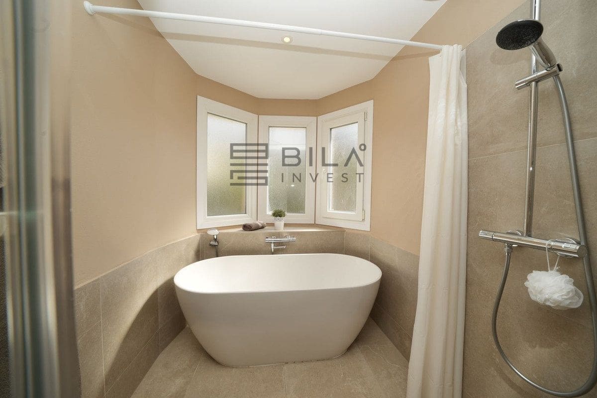 5 sovrum Villa till salu i La Capellania med pool garage - 995 000 € (Ref: 9633991)