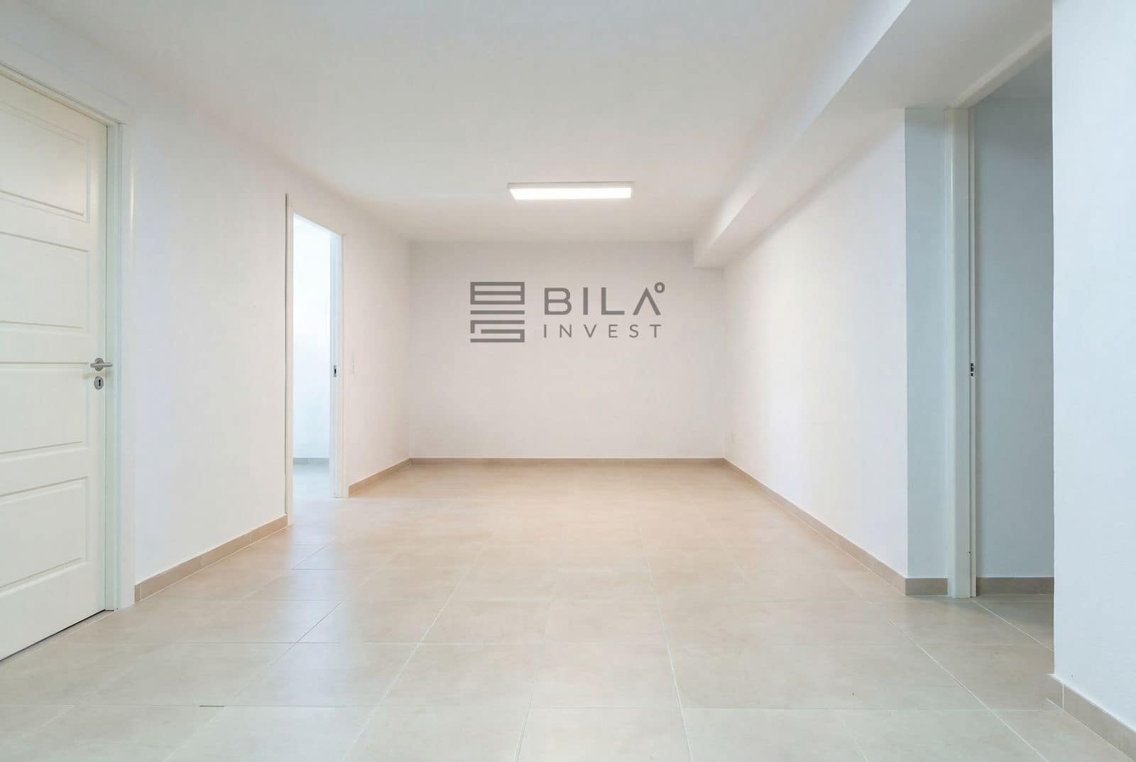 5 makuuhuone Huvila myytävänä paikassa La Capellania mukana uima-altaan 
autotalli - 995 000 € (Ref: 9633991)