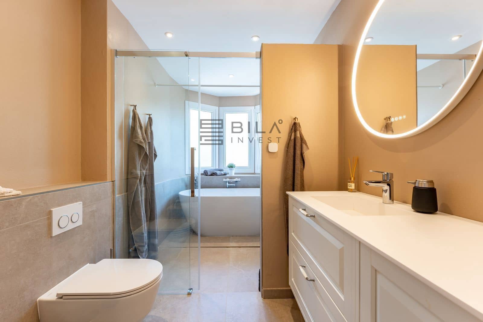 5 makuuhuone Huvila myytävänä paikassa La Capellania mukana uima-altaan 
autotalli - 995 000 € (Ref: 9633991)