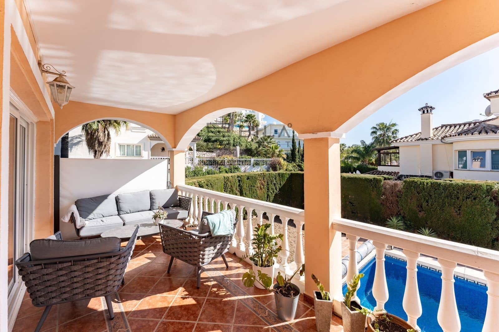 5 makuuhuone Huvila myytävänä paikassa La Capellania mukana uima-altaan 
autotalli - 995 000 € (Ref: 9633991)