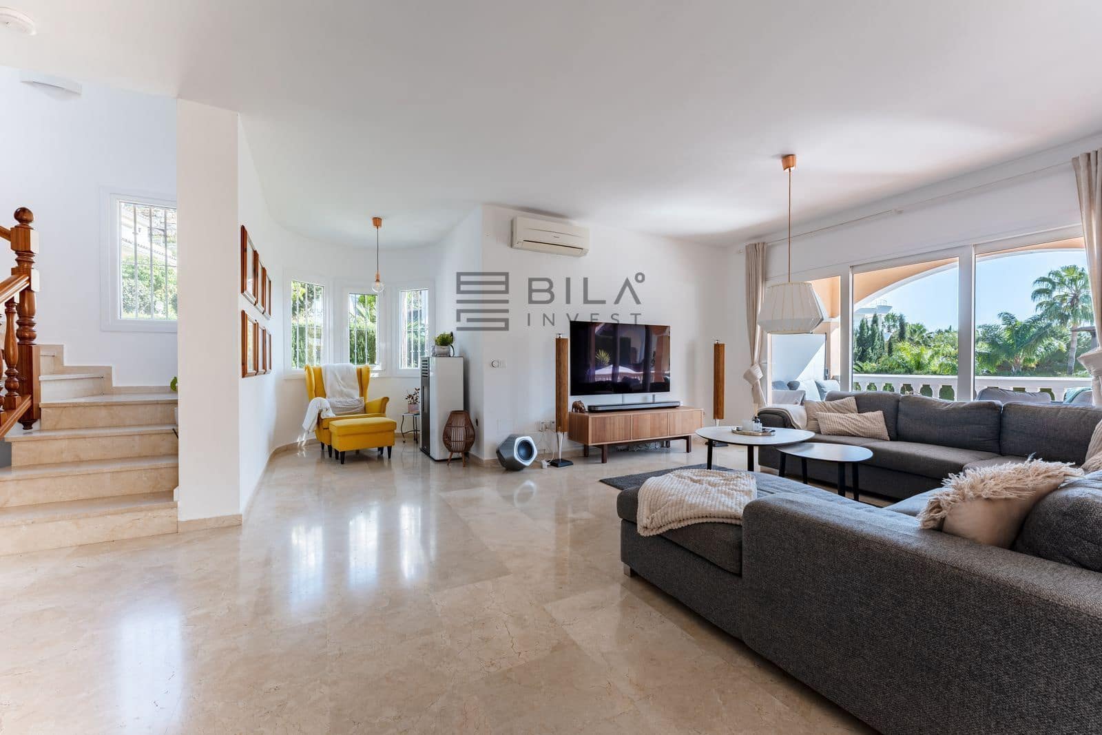 5 makuuhuone Huvila myytävänä paikassa La Capellania mukana uima-altaan 
autotalli - 995 000 € (Ref: 9633991)