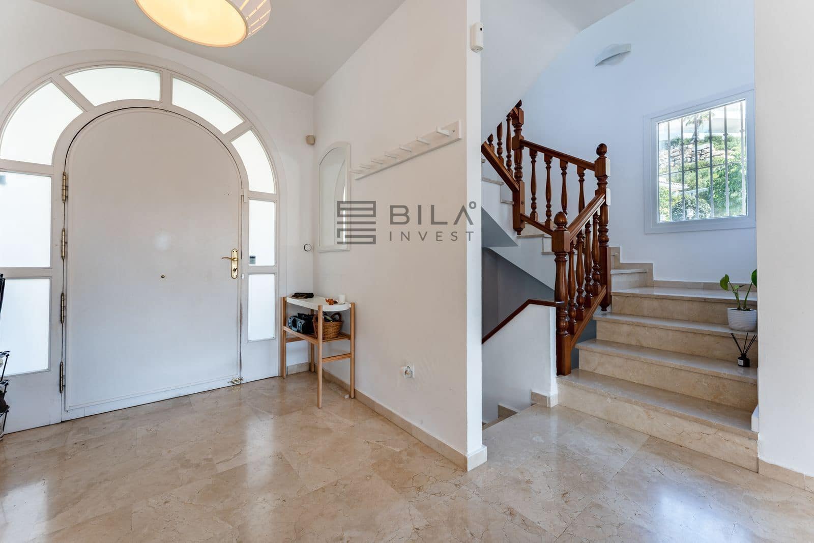 5 makuuhuone Huvila myytävänä paikassa La Capellania mukana uima-altaan 
autotalli - 995 000 € (Ref: 9633991)