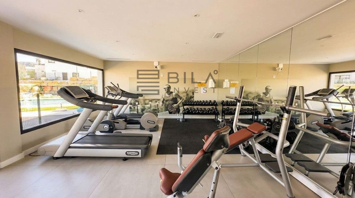 4 soveværelse Lejlighed til salg i Mijas Costa med swimmingpool garage - € 465.000 (Ref: 9636282)