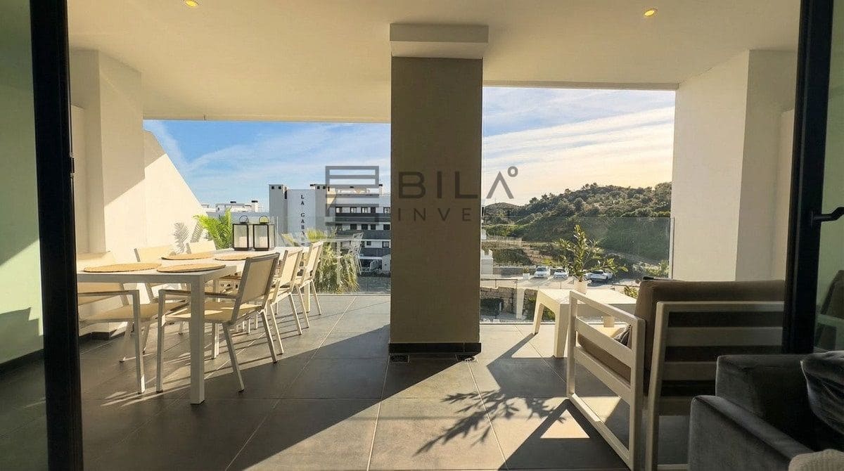 3 soveværelse Lejlighed til salg i Mijas Costa med swimmingpool garage - € 350.000 (Ref: 9636283)