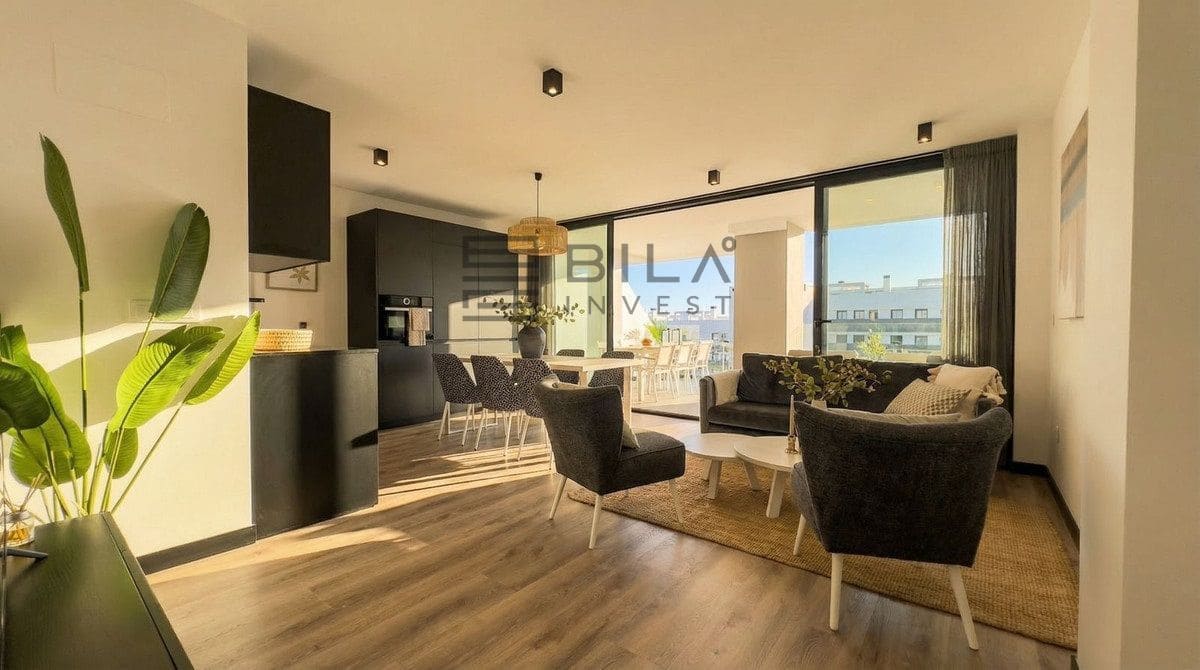 3 soveværelse Lejlighed til salg i Mijas Costa med swimmingpool garage - € 350.000 (Ref: 9636283)