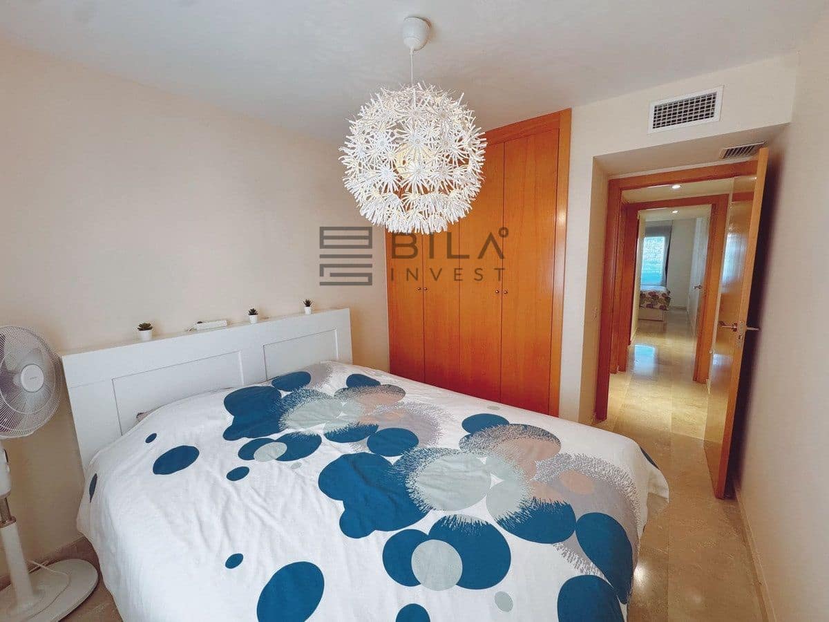 2 bedroom Flat for sale in La Cala de Mijas with pool garage - € 265,000 (Ref: 9636284)