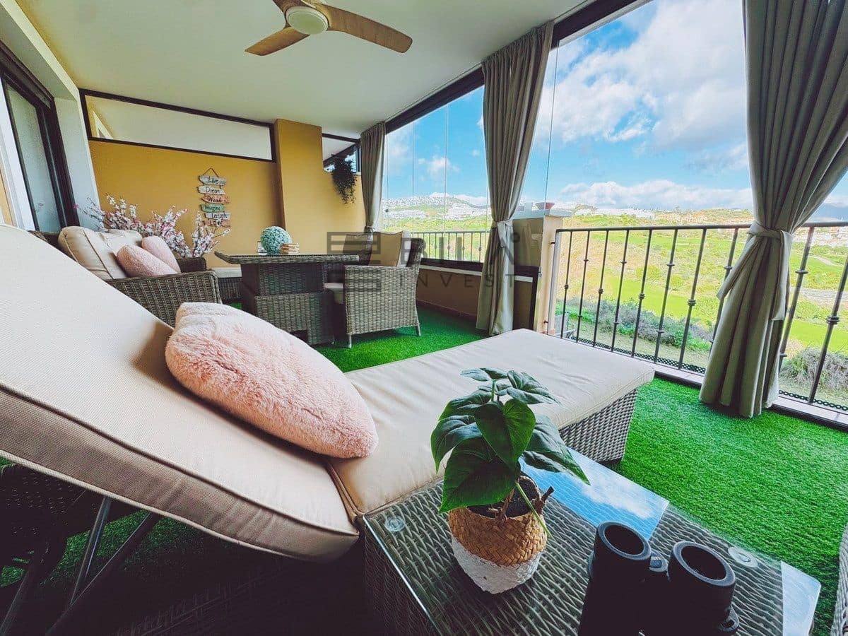 2 bedroom Flat for sale in La Cala de Mijas with pool garage - € 265,000 (Ref: 9636284)