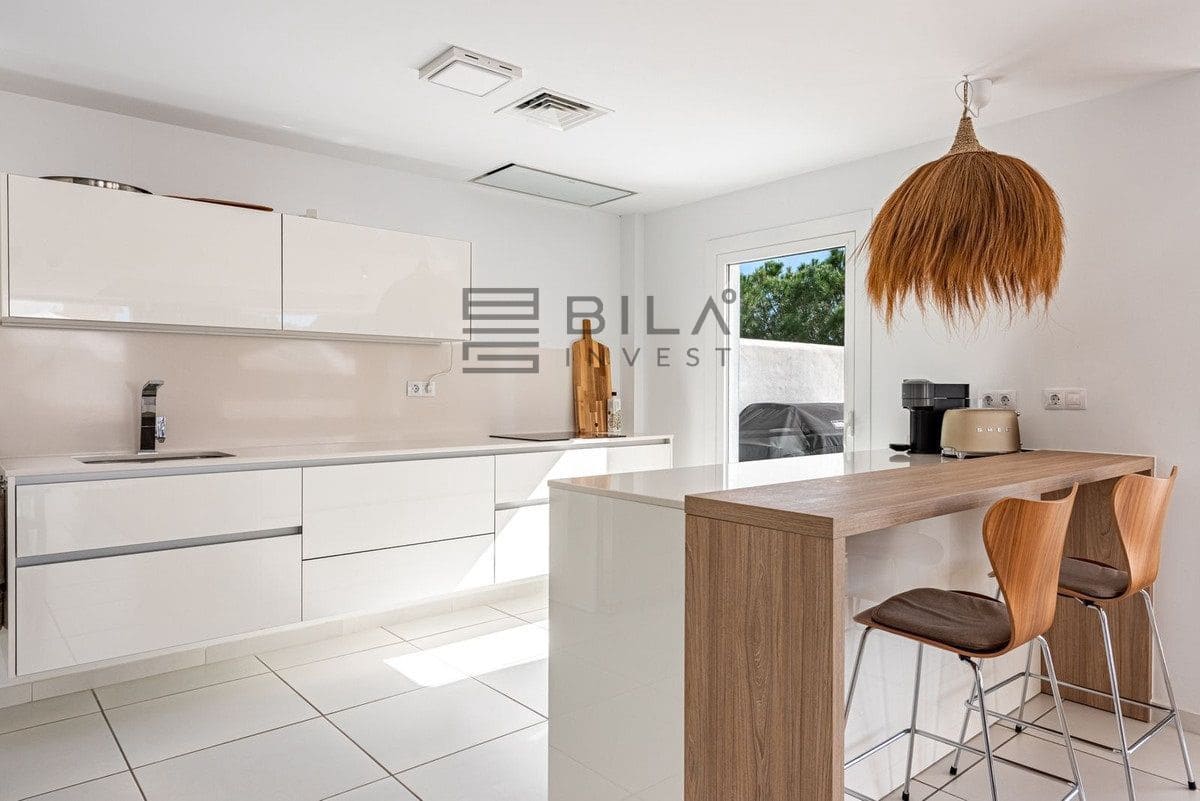 Chalet de 4 habitaciones en Benalmadena Costa en venta con piscina garaje - 1.295.000 € (Ref: 9636286)