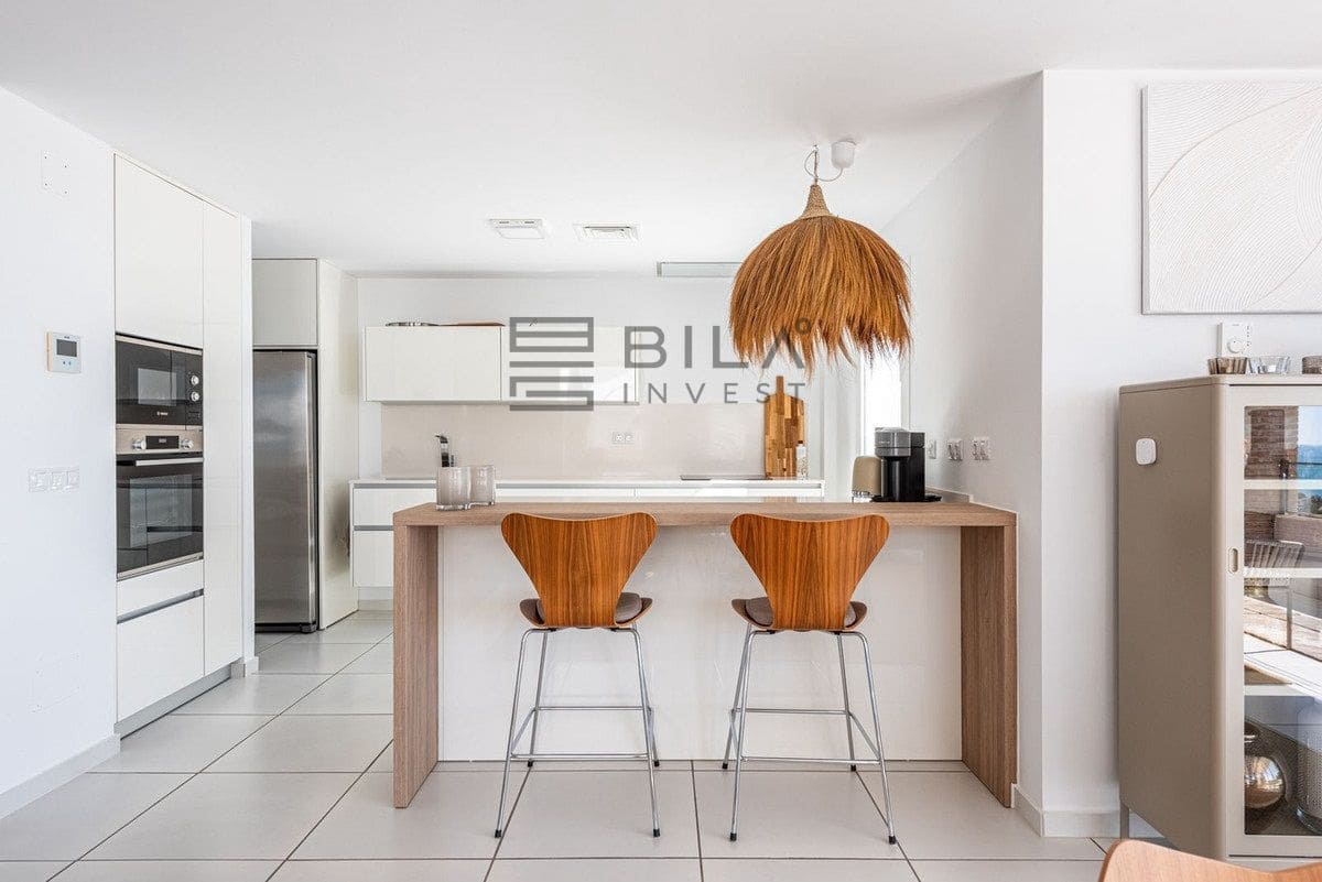 Chalet de 4 habitaciones en Benalmadena Costa en venta con piscina garaje - 1.295.000 € (Ref: 9636286)