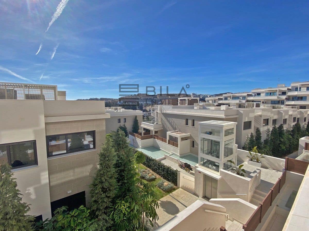 2 chambre Appartement à vendre à La Cala de Mijas avec piscine garage - 580 000 € (Ref: 9636289)