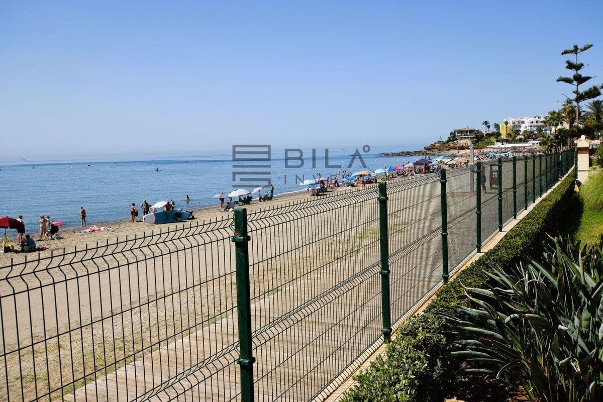 3 Zimmer Wohnung zu verkaufen in La Cala de Mijas mit Pool Garage - 595.000 € (Ref: 9639867)