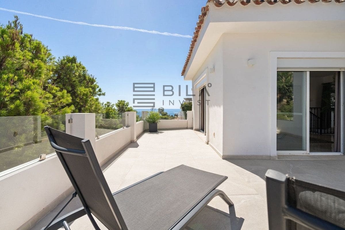 3 sovrum Villa till salu i Fuengirola med pool garage - 1 275 000 € (Ref: 9639870)