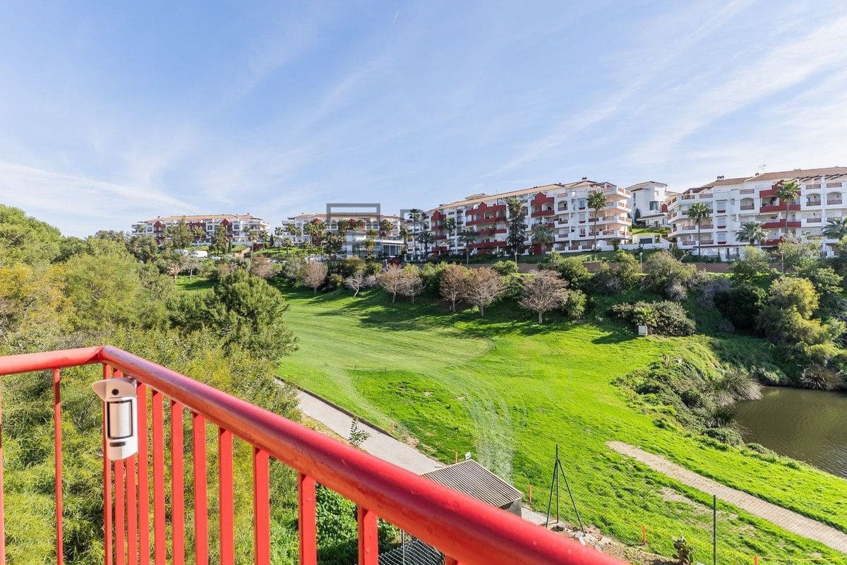 2 Zimmer Wohnung zu verkaufen in Riviera del Sol mit Pool Garage - 320.000 € (Ref: 9639871)