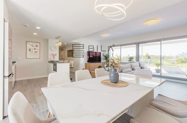 4 slaapkamer Penthouse te koop in El Chaparral, Mijas met zwembad - € 1.070.000 (Ref: 9639874)