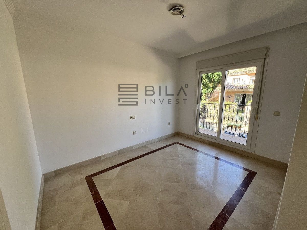 3 Zimmer Haus zu verkaufen in Riviera del Sol mit Pool - 460.000 € (Ref: 9639875)