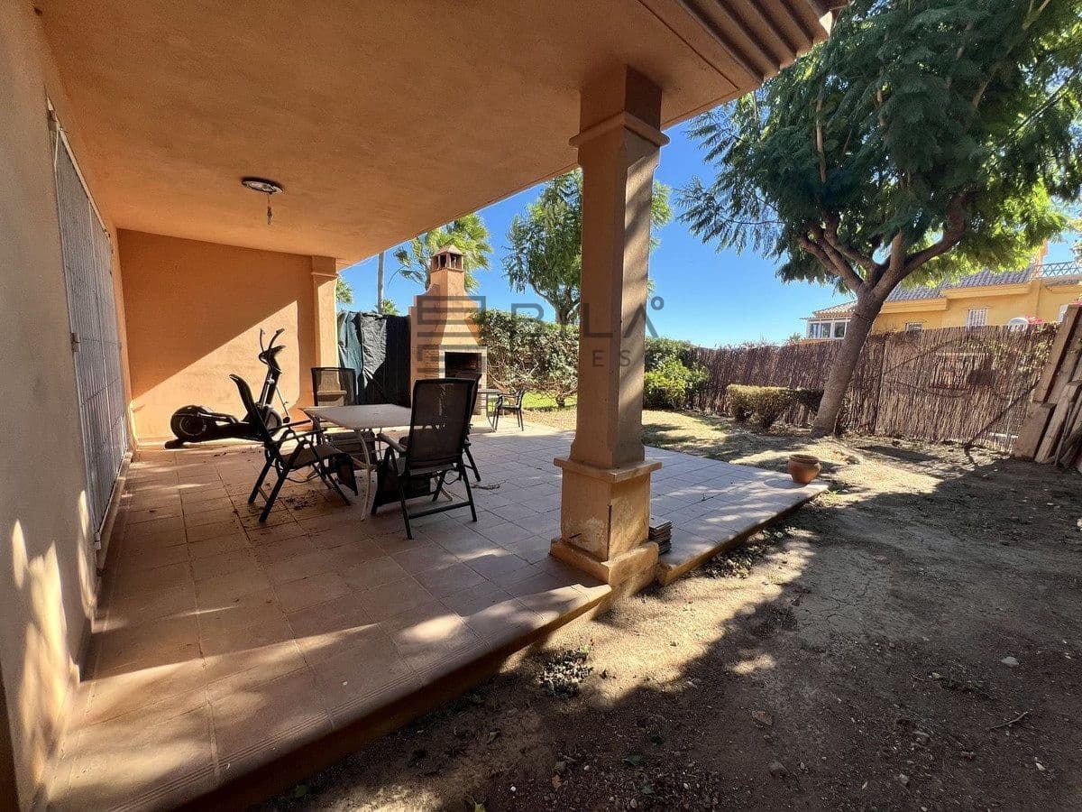 3 Zimmer Haus zu verkaufen in Riviera del Sol mit Pool - 460.000 € (Ref: 9639875)